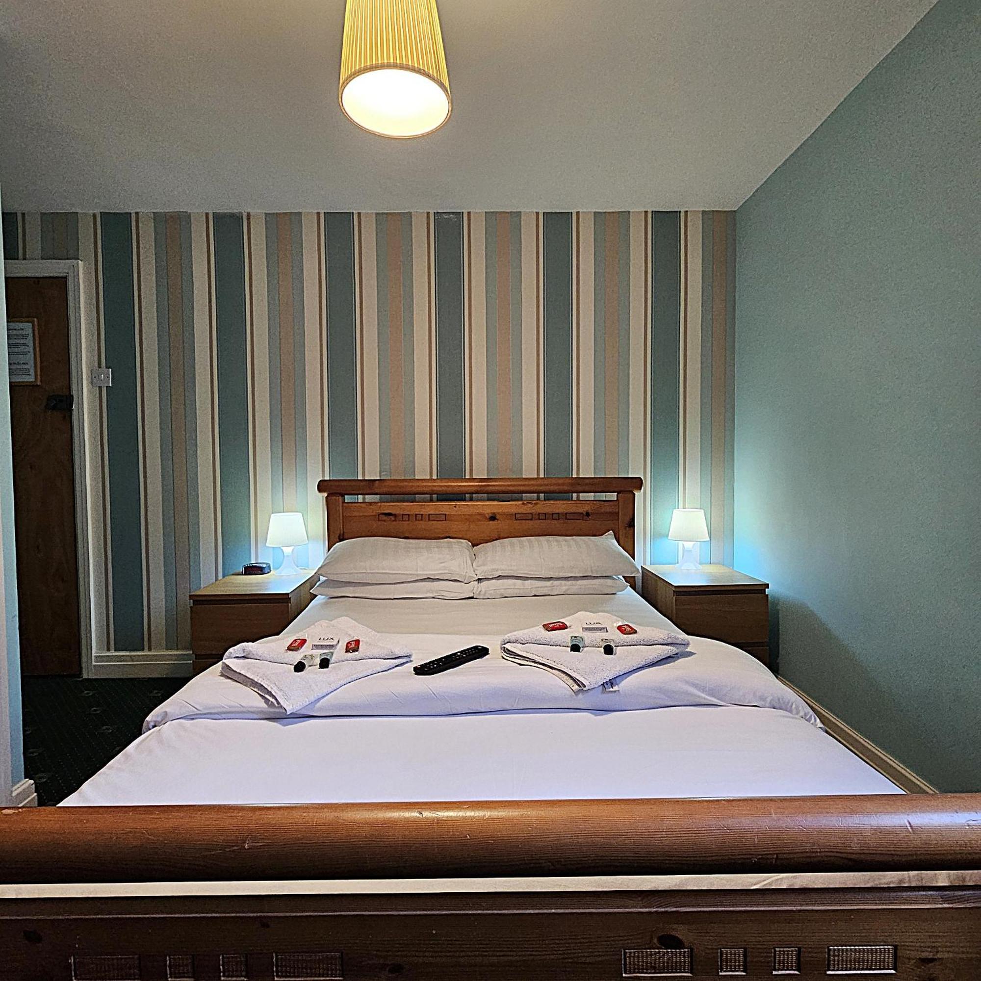 בלקפול Denville Hotel מראה חיצוני תמונה